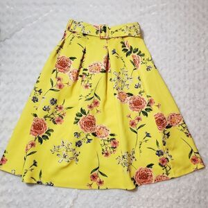 Miss Selfridge size 6 yellow floral skirt